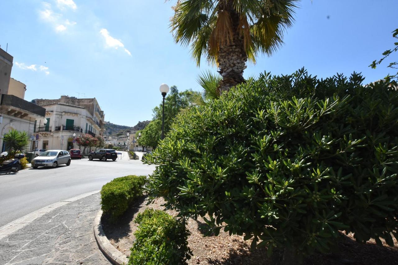 Sicilia Bedda House Bed & Breakfast Scicli Bagian luar foto